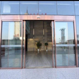 感应门